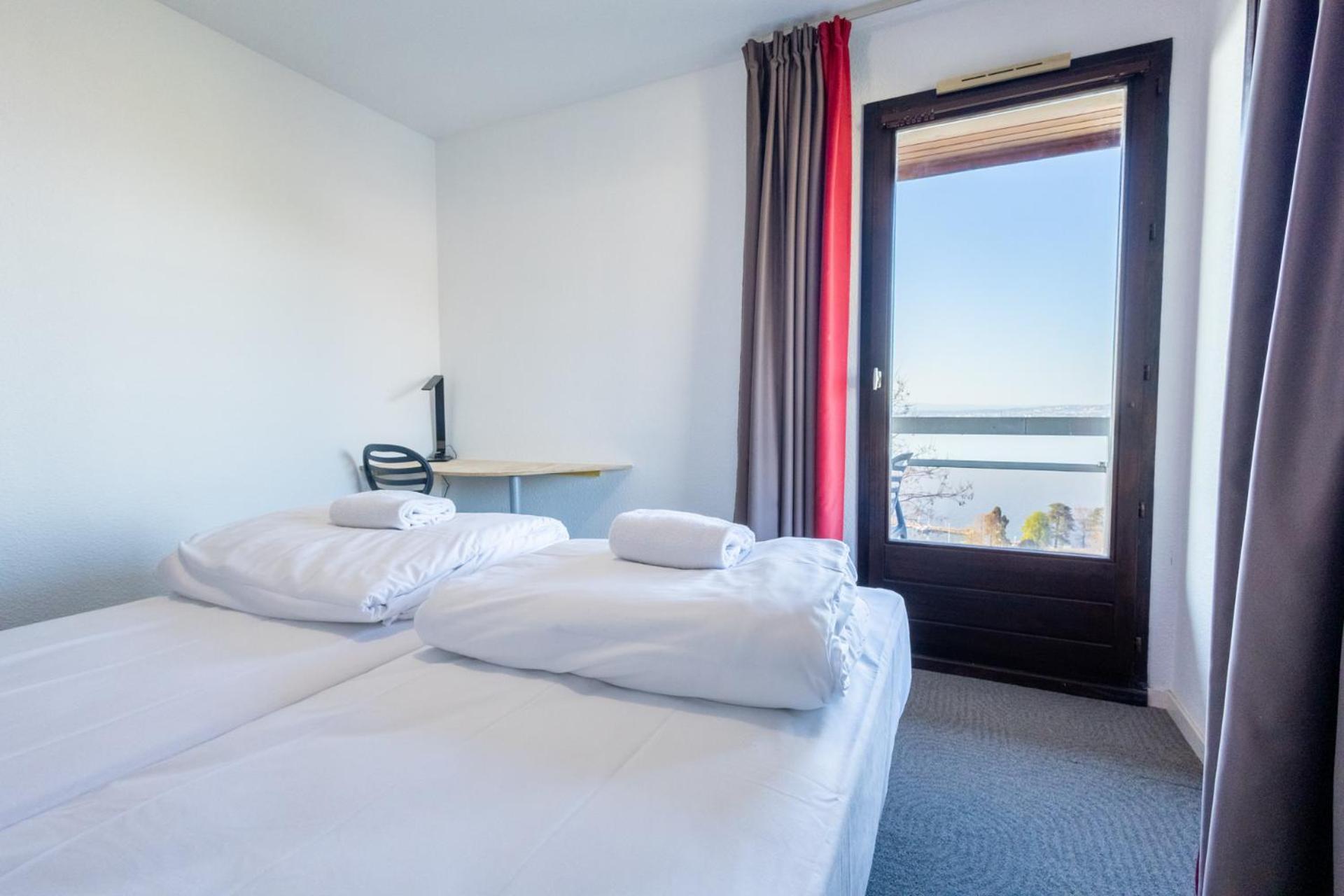 Cote Lac Hostel Evian Dış mekan fotoğraf