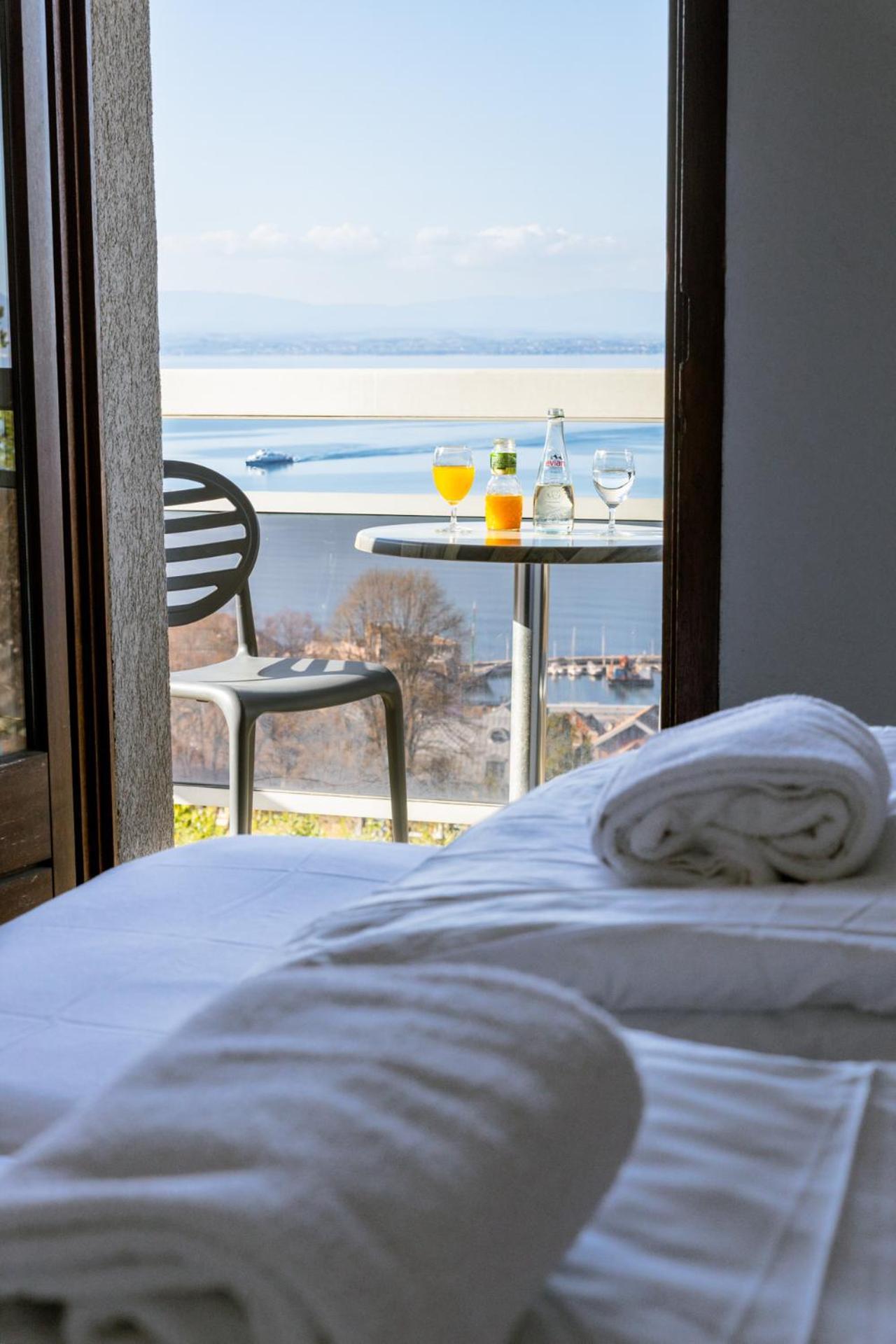 Cote Lac Hostel Evian Dış mekan fotoğraf