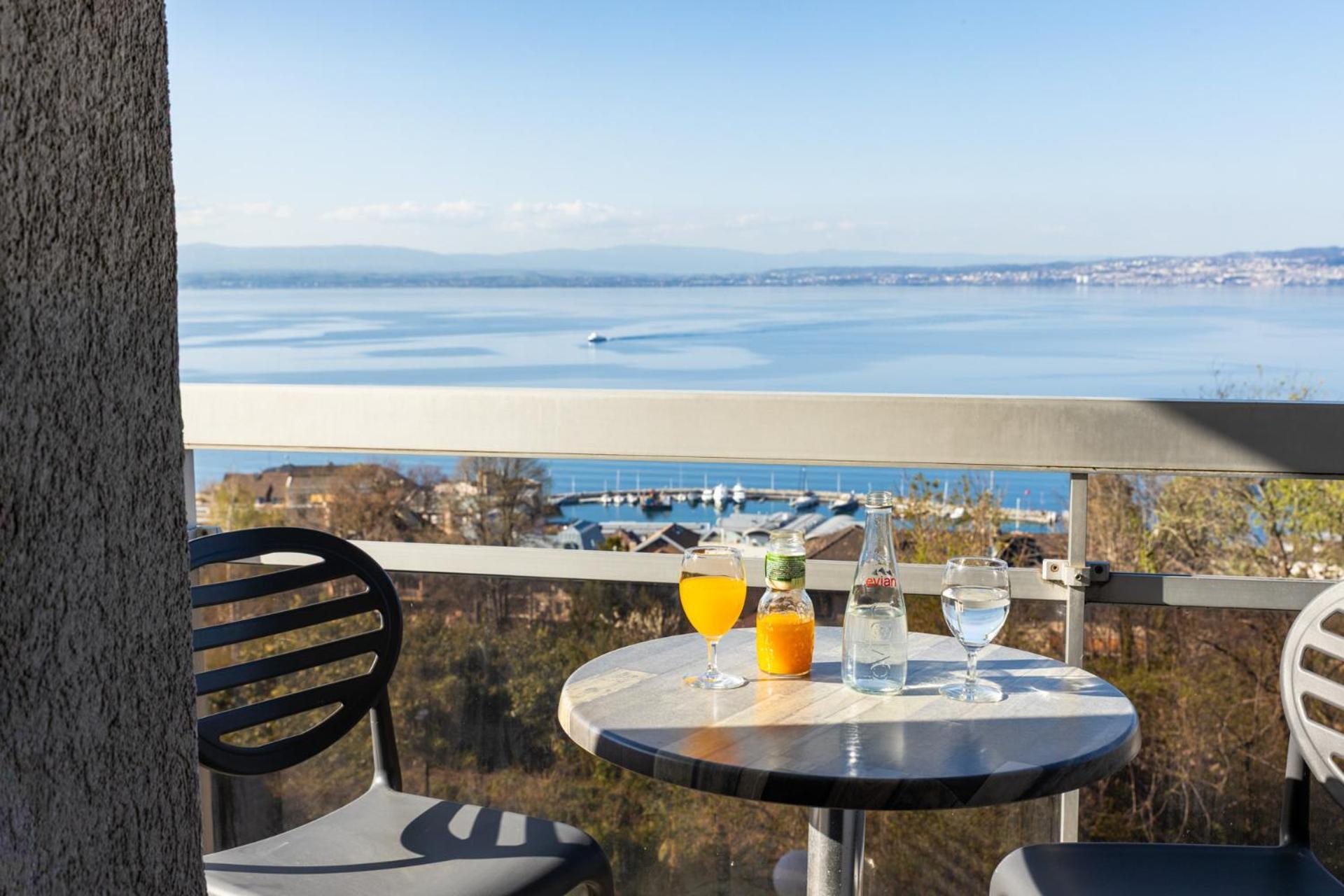 Cote Lac Hostel Evian Dış mekan fotoğraf